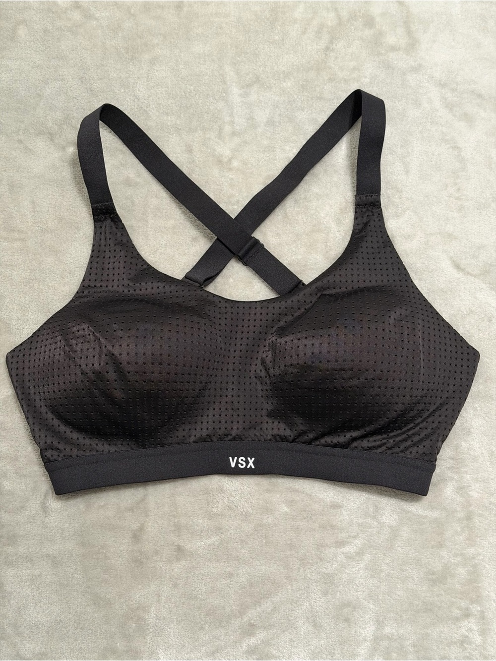 Victoria's Secret VSX Black Lightweight Mesh Criss Cross Sports Bra Size 32D